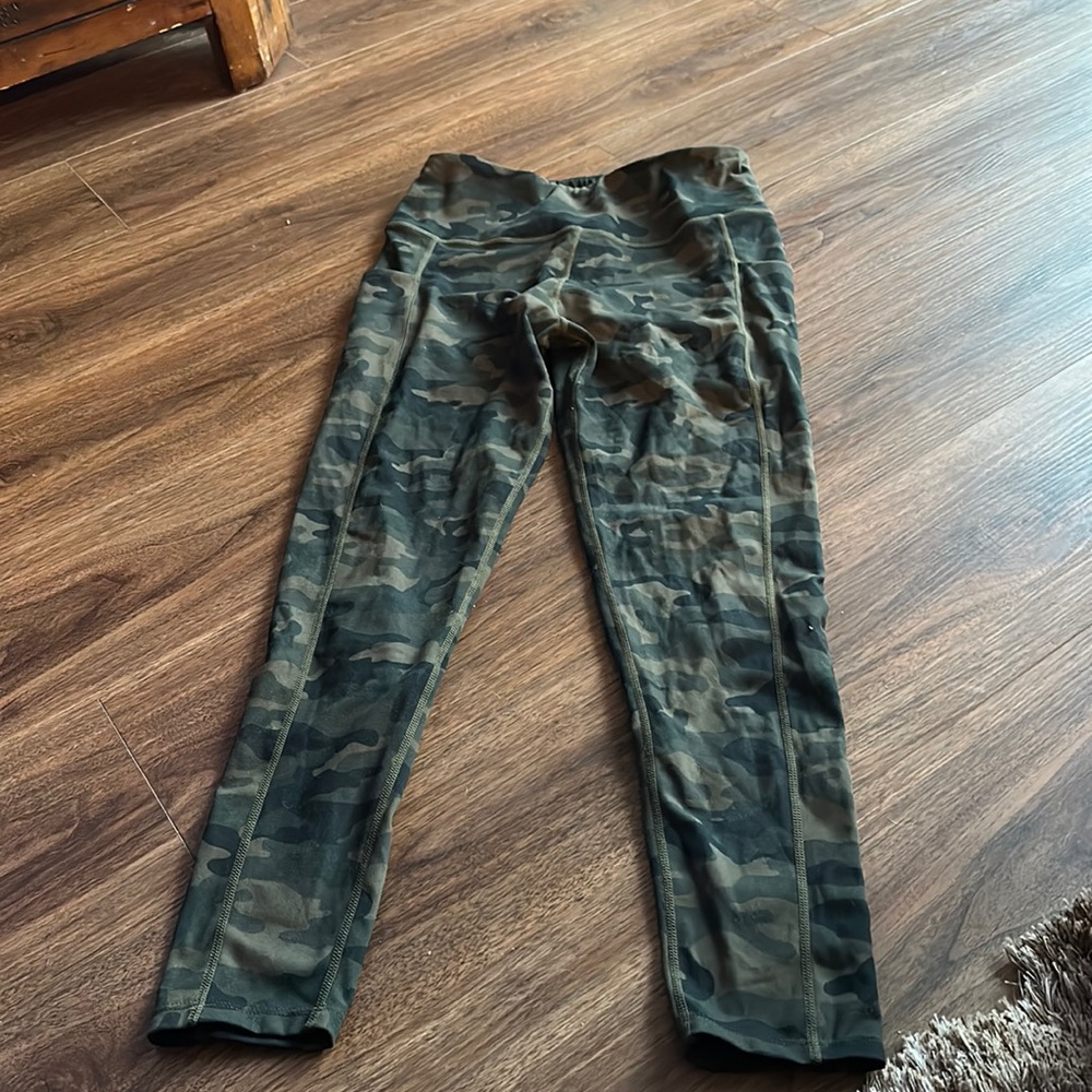 Camo athletic leggings